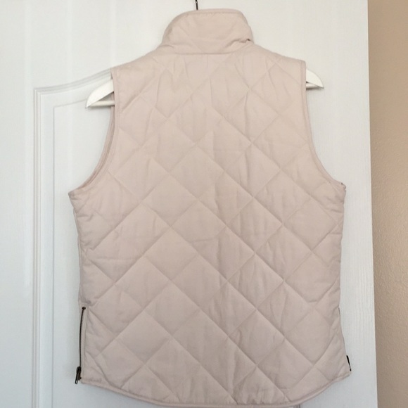 Vest - Picture 4 of 4